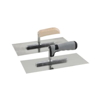 Smoothing trowels
